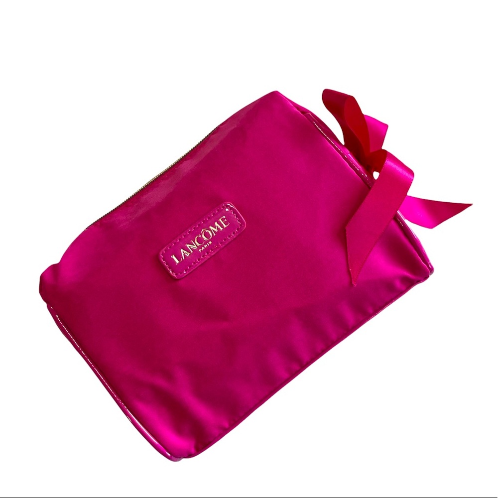 NWOT Lancôme pink makeup bag, bow detail and gold hardware and patent accents